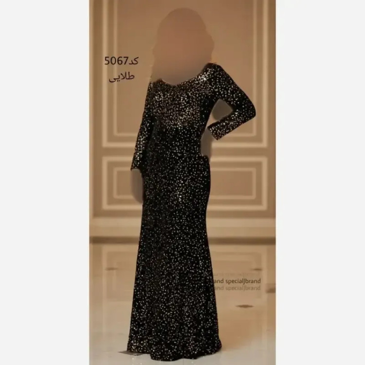 ماکسی مجلسی حریر سنگکاری شده قد 150 کمربنددار رنگ مشکی و سبز روشن سایز بزرگ