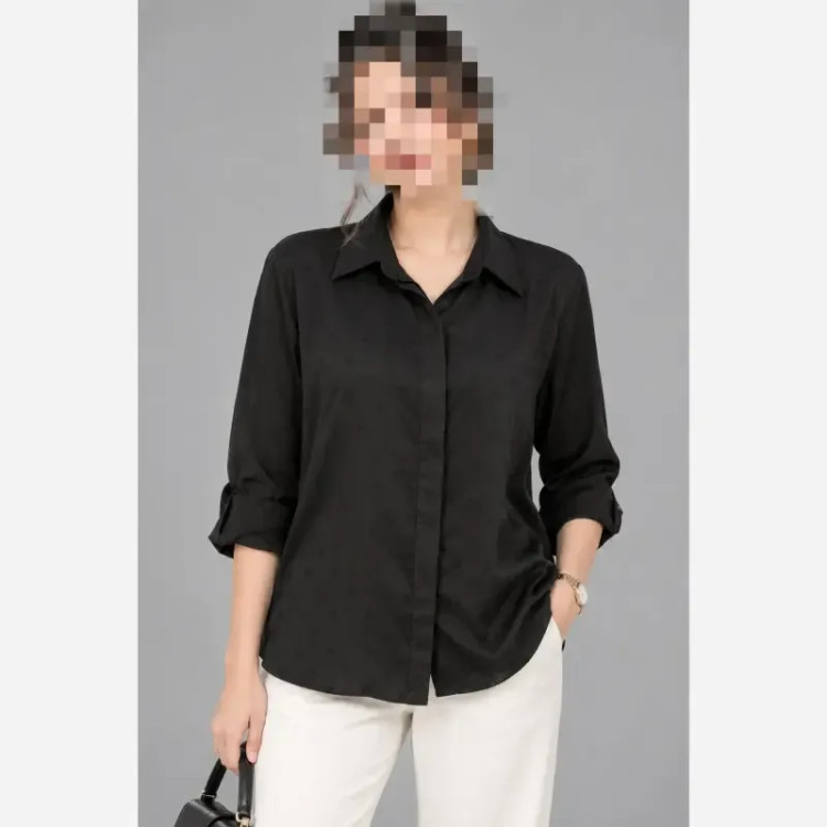 شومیز ساتن ابریشمی طرح قو سایز 44 و 46